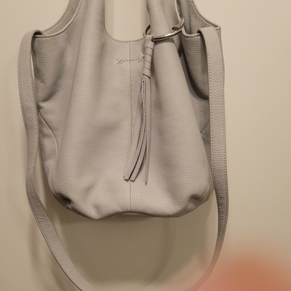 Elizabeth & James Soft Pebbled Leather Tote Bag in Light Gray - Picture 3 of 7